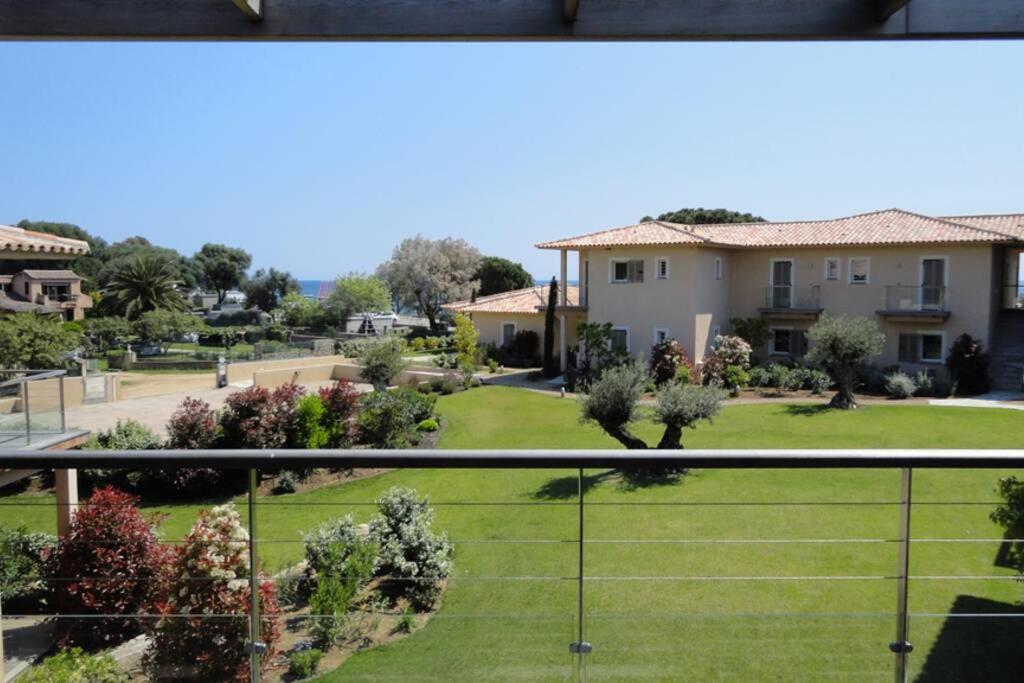 Apartamento La Corse Les Pieds Dans L'Eau Pinarellu Exterior foto